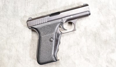 HECKLER & KOCH ~ P7 ~ 9MM LUGER - Image 1 of 6