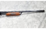 ITHACA ~ 37 ULTRAFEATHERWEIGHT ~ 20 GAUGE - Image 4 of 11