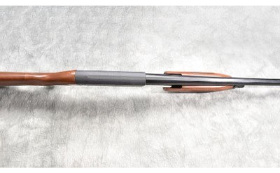 ITHACA ~ 37 FEATHERLIGHT ~ 12 GAUGE - Image 5 of 11