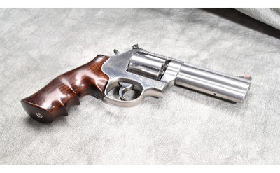 Smith & Wesson ~ 686-6 ~ .357 Magnum - Image 2 of 10