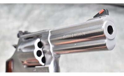 Smith & Wesson ~ 686-6 ~ .357 Magnum - Image 5 of 10