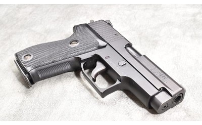 SIG SAUER ~ P225 ~ 9MM PARA - Image 3 of 5