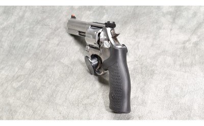 Smith & Wesson ~ 686-6 ~ .357 Magnum - Image 4 of 11
