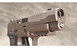 Sig Sauer ~ P320 ~ 9MM Luger - Image 5 of 8