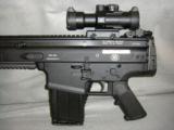 New FNH SCAR 17S 308 Win Plus Accessoris - 5 of 9