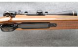 Weatherby Mark V Deluxe 7mm WBY Mag - 3 of 7