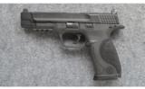 Smith & Wesson ~
M&P 9 ~
9mm - 2 of 3