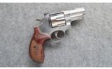 Smith & Wesson 629-6 Revolver - 1 of 3