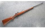 Winchester 70 Classic Featherweight .270 Win Rifle - 1 of 9