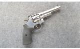 Smith & Wesson 629-6 .44 Rem M Revolver - 1 of 3