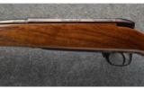 Weatherby ~ Mark V ~ 300 Magnum - 5 of 9