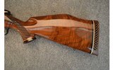 Weatherby ~ Mark V ~ .300 Weatherby Magnum - 2 of 12