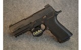 Sig sauer ~ P320 ~ 9 mm Luger - 1 of 4