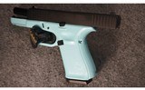 Glock 19 Gen 5, Tiffany Blue - 9mm - 4 of 5