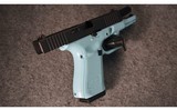 Glock 19 Gen 5, Tiffany Blue - 9mm - 3 of 5