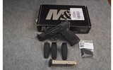 Smith & Wesson ~ M&P 2.0 ~ 10mm - 5 of 5