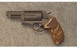 Taurus ~ The Judge ~ .45 COLT/.410 GA - 3 of 5