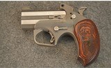 BOND ARMS ~ GRIZZLY ~ .45 COLT/.410 GAUGE - 2 of 5