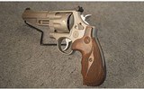 SMITH & WESSON ~ PERFORMANCE CENTER MODEL 627-5 ~ .357 MAGNUM - 4 of 4