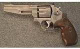 SMITH & WESSON ~ PERFORMANCE CENTER MODEL 627-5 ~ .357 MAGNUM - 2 of 4