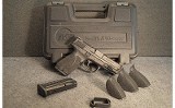 SMITH & WESSON ~ M&P9 2.0 ~ 9MM - 1 of 5