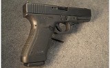 GLOCK ~ 21 ~ .45 AUTO - 2 of 3