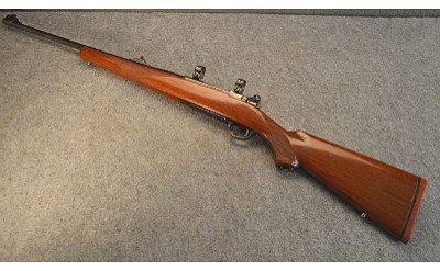 RUGER ~ M77 ~ .243 WINCHESTER