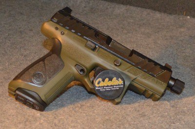 Beretta~APX~9mm Luger