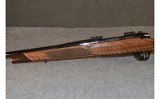 Weatherby~Mark V Deluxe~.300 Weatherby Magnum - 6 of 7
