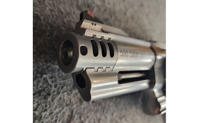 Smith & Wesson ~ S&W 500 - Image 3 of 4