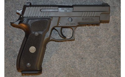 Sig Sauer ~ P226 ~ 9mm Luger - Image 3 of 4