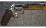 Taurus ~ Raging Bull ~ .454 Casull - 3 of 4
