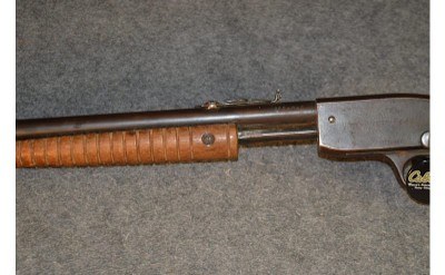 Wards Western Field ~ 80 A ~ .22 S, L, LR - Image 6 of 8