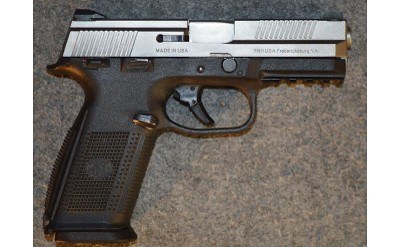 FNH ~ FNS-9 ~ 9mm - Image 3 of 4