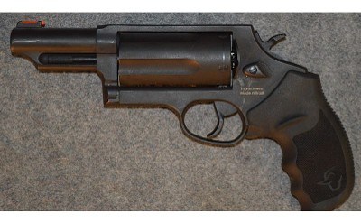 Taurus ~ The Judge ~ .45 LC/ .410GA - Image 4 of 4