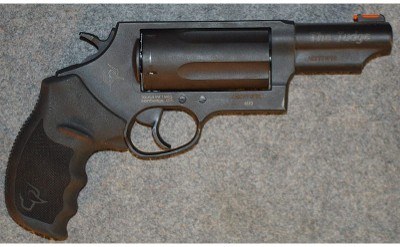Taurus ~ The Judge ~ .45 LC/ .410GA - Image 3 of 4