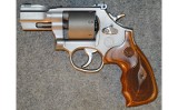 Smith & Wesson ~ 986 ~ 9mm Luger - Image 4 of 5