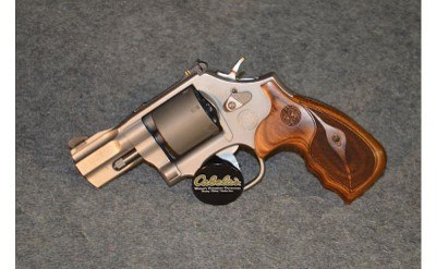 Smith & Wesson ~ 986 ~ 9mm Luger - Image 2 of 5