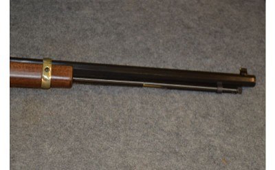 Henry ~ None ~ .17 HMR - Image 4 of 8