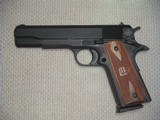 As new Rock Island Armory, M1911 A1 - FS 45 ACP with six Magazines - 2 of 5