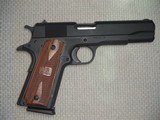 As new Rock Island Armory, M1911 A1 - FS 45 ACP with six Magazines - 1 of 5