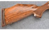 Weatherby Mark V (U.S.A.) ~ .300 Wby. Mag. - 2 of 9