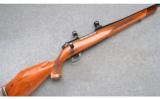Weatherby Mark V (German) .300 Wby. Mag. - 1 of 9