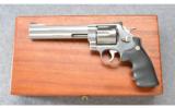 Smith & Wesson Model 629-3 Classic ~ .44 Magnum - 2 of 3