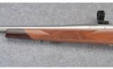 Weatherby Vanguard Stainless ~ .338 Win. Mag. - 6 of 9