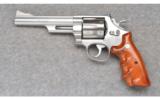 Smith & Wesson Model 629-3 Carpenter Technology
Corporate Commemorative ~ .44 Magnum - 2 of 2