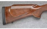 Remington Model 700 BDL ~ Lefthand ~ .300 Rem. Ultra Mag. - 6 of 9