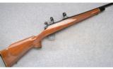 Remington Model 700 BDL Left Hand ~ .22-250 Rem. - 1 of 9