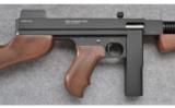 Standard Manufacturing Model 1922 Tommy Gun ~ .22 LR - 3 of 9
