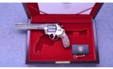 Smith & Wesson Model 629-3 Magna Classic ~ .44 Magnum - 3 of 3